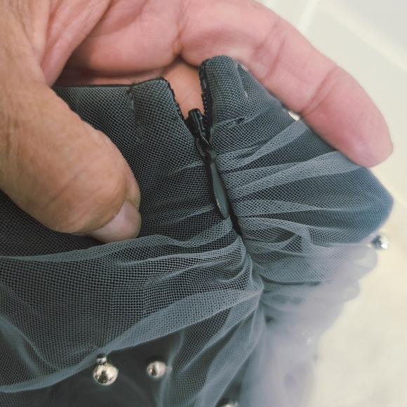 ZARA STRAPPLES TULLE/PEARLS GREY MIDI DRESS WOMENS SIZE LARGE - Picture 4 of 16